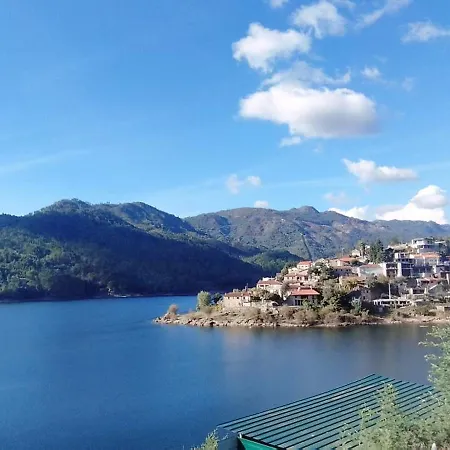 Prázdninový dům Moradia 3 Quartos Com Piscina Partilhada No Geres Canicada Braga *