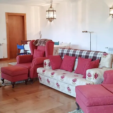 Moradia 3 Quartos Com Piscina Partilhada No Geres Canicada Braga Nyaraló *