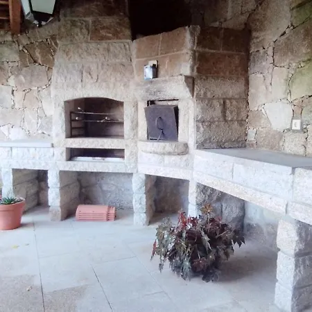 Prázdninový dům Moradia 3 Quartos Com Piscina Partilhada No Geres Canicada Braga Vieira do Minho