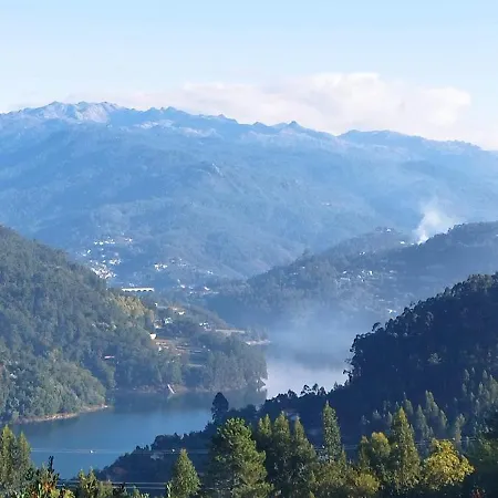 Moradia 3 Quartos Com Piscina Partilhada No Geres Canicada Braga