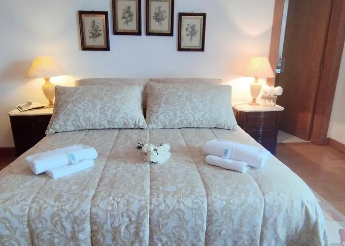 Moradia 3 Quartos Com Piscina Partilhada No Geres Canicada Braga 비에이라도미노