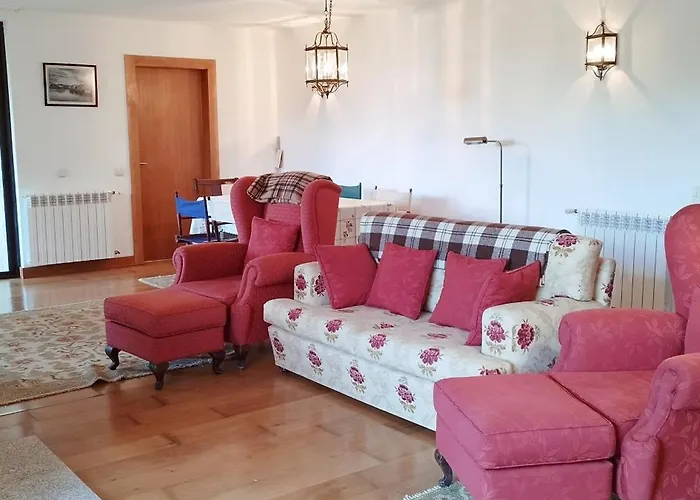 Moradia 3 Quartos Com Piscina Partilhada No Geres Canicada Braga 펜션 *