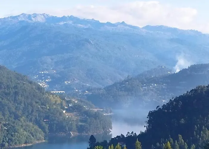 Moradia 3 Quartos Com Piscina Partilhada No Geres Canicada Braga