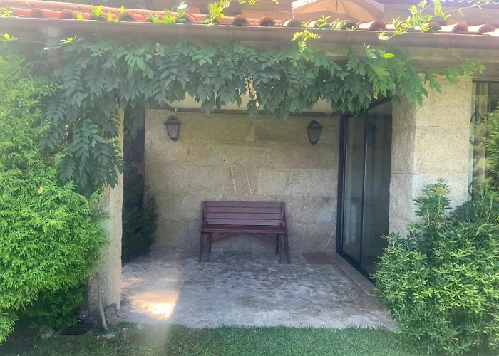 펜션 Moradia 3 Quartos Com Piscina Partilhada No Geres Canicada Braga